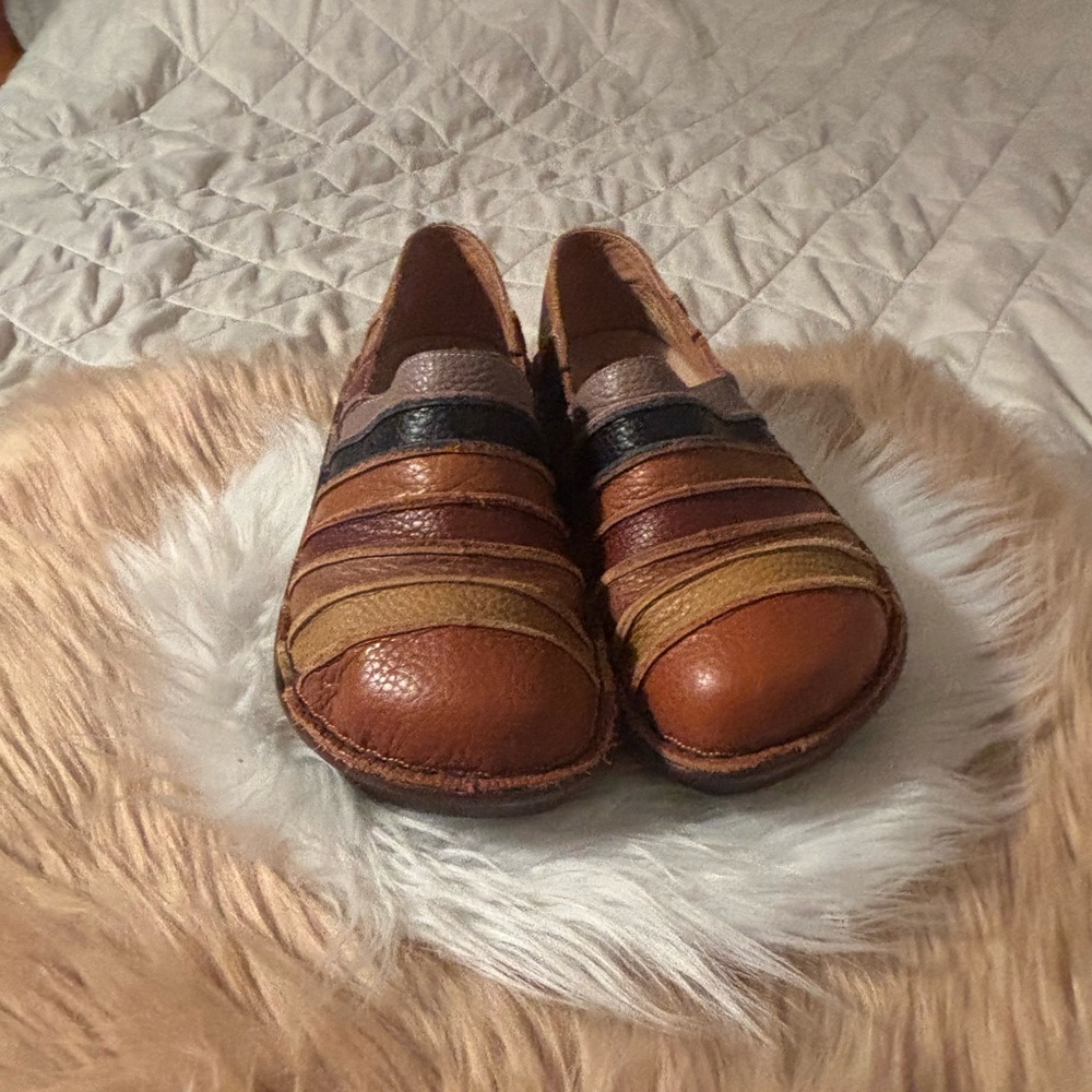 Spring Step Brown and Tan Wedges